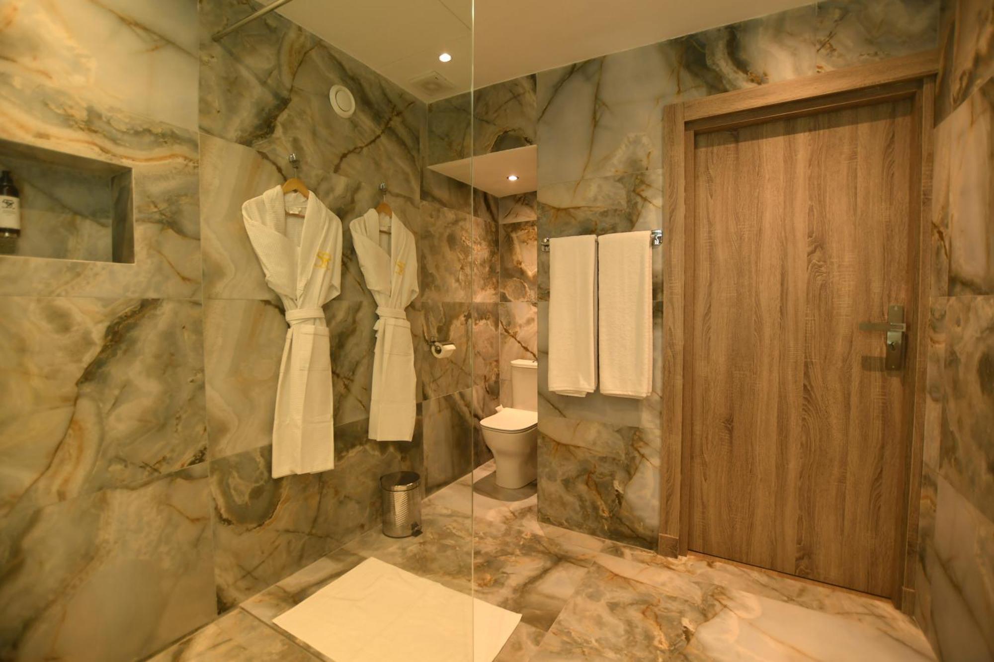 555 Hotel Clubbing Adults Only Marrakesh Esterno foto